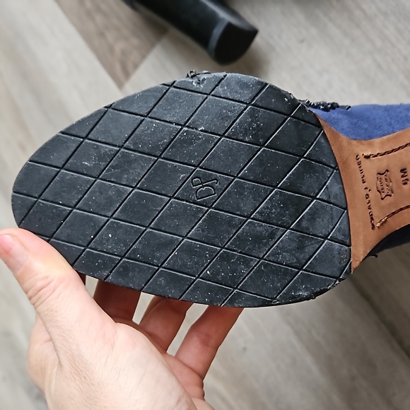 Donald J Pliner embellished booties size 6 - Picture 4 of 8